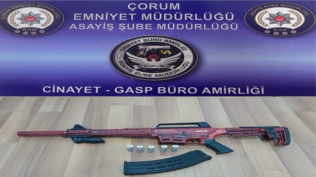 ÇORUM’DA ÇOK SAYIDA SİLAH  VE UYUŞTURUCU ELE GEÇİRİLDİ