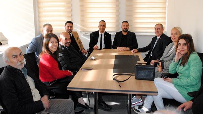 Ã‡Ã–PHÃœSEYÄ°NOÄžLUâ€™NDAN  Ã‡ORUM BASIN DERNEÄžÄ°â€™NE ZÄ°YARETÄ°