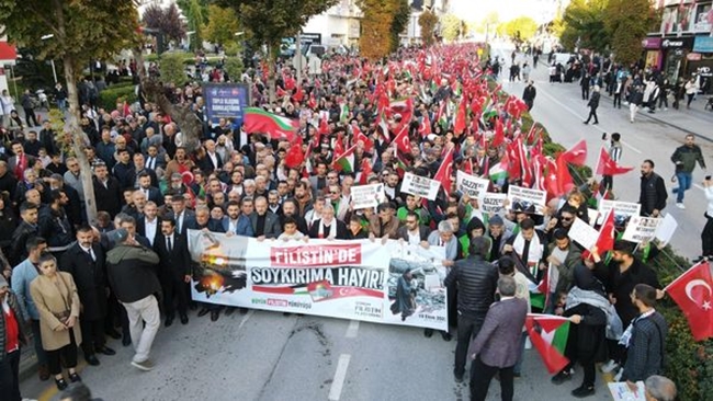 Ã‡ORUM, â€œKATÄ°L Ä°SRAÄ°Lâ€ DÄ°YE HAYKIRDI
