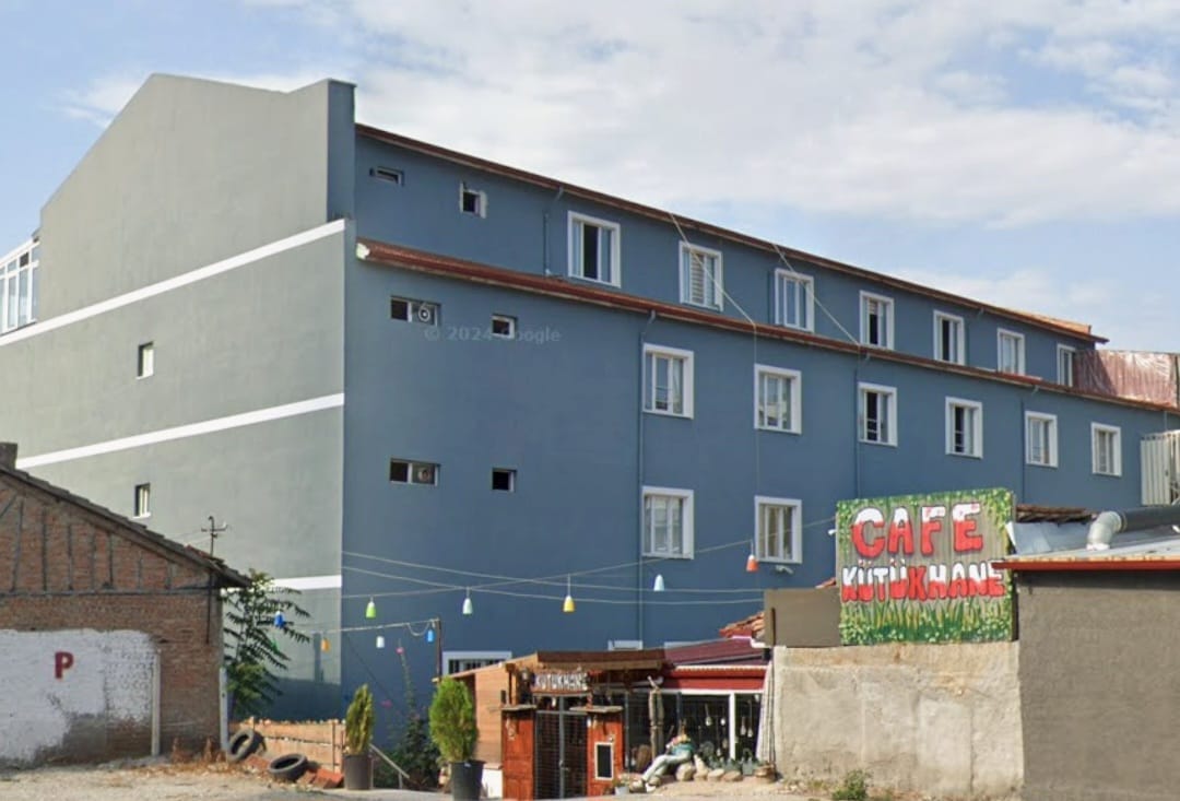 YILMAZ, BAÅžKAN AÅžGINâ€™IN KAÃ‡AK  Â YAPILARA DURUÅžUNU TAKDÄ°R ETTÄ°