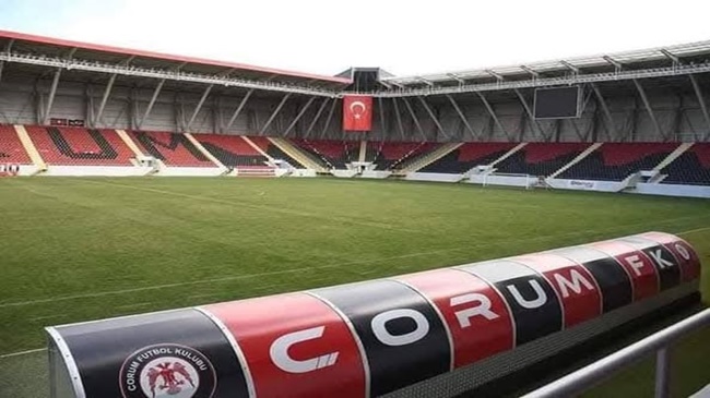 ARCA’DAN TARAFTARA BÜYÜK JEST