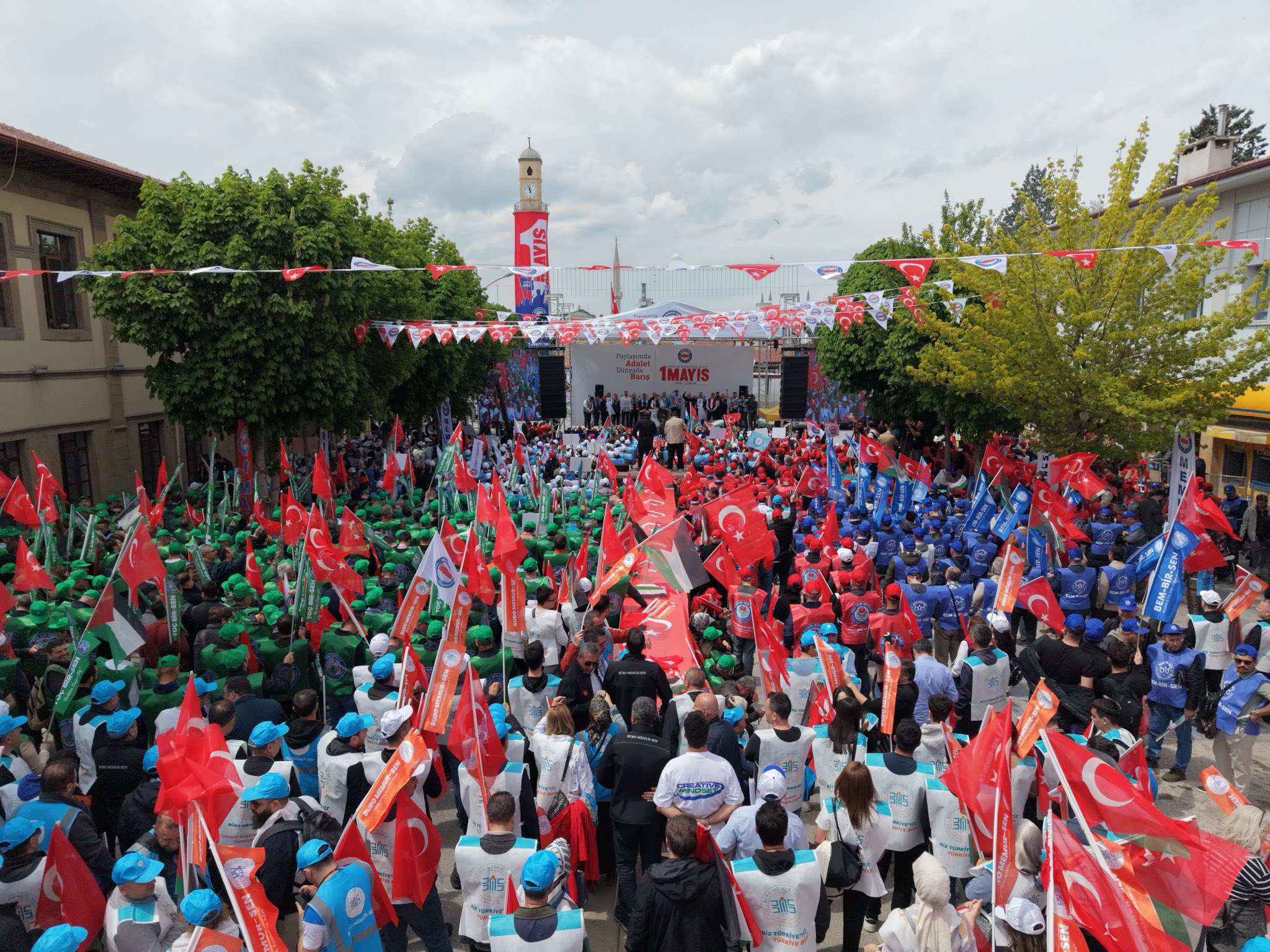MEMUR-SEN, 1 MAYIS'I ÇORUM'DA KUTLADI