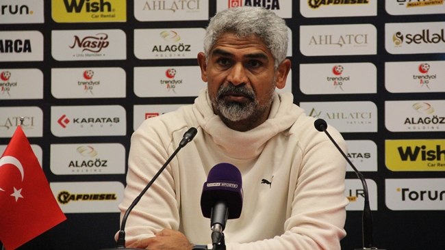 Ä°SMET HOCA HAKEME YÃœKLENDÄ°