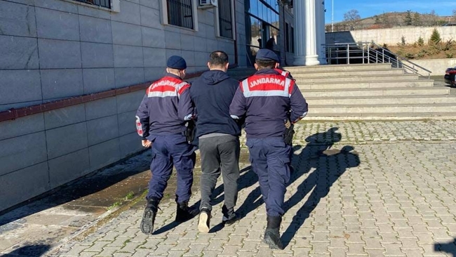 CEZAEVÄ°â€™NDEN KAÃ‡TI, JANDARMADAN KAÃ‡AMADI