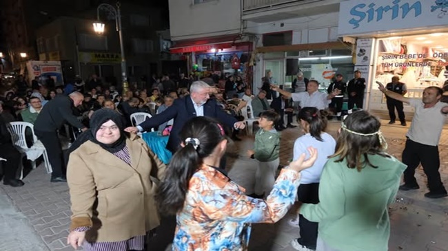 UĞUR MUMCU CADDESİ’NDE MAHALLE ŞENLİĞİ!