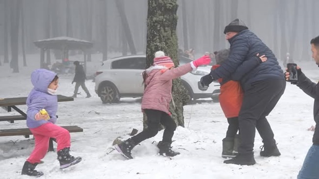 KAR FESTİVALİNE YOĞUN İLGİ!