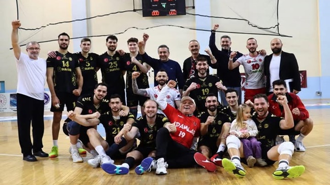 SUNGURLU EFELER LİGİ’NE ÇOK YAKIN!