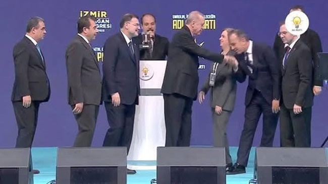 CEYLAN, İZMİR KONGRESİNİ YÖNETTİ