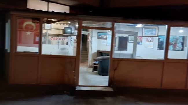 GENÇ ADAM YAŞAMINA SON VERDİ