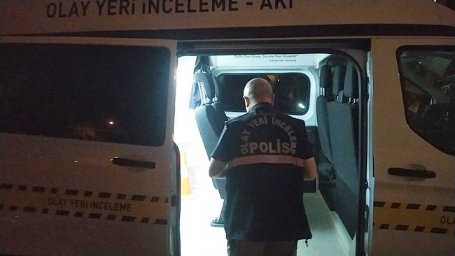 YAÅžLI ADAM EVÄ°NDE Ã–LÃœ BULUNDU