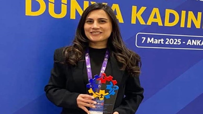ZEYNEP YARIMCA İLK 100  GİRİŞİMCİ KADIN ARASINDA