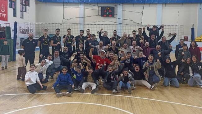 SUNGURLU EFELERİ, LİDERİ EVİNDE YENDİ