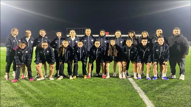 KADIN FUTBOL TAKIMI DESTEK BEKLİYOR!