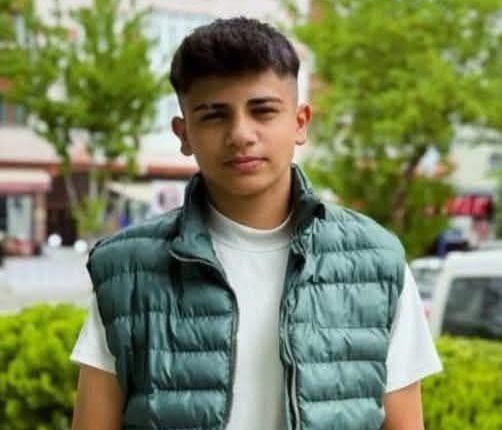 LİSE ÖĞRENCİSİ KALBİNE YENİLDİ