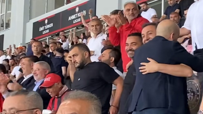 BAŞKANLARIN GALİBİYET SEVİNCİ!