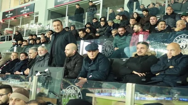 DERE: NE YAPARSANIZ YAPIN BU TAKIM  SÜPER LİG YOLUNDAN DÖNMEYECEK