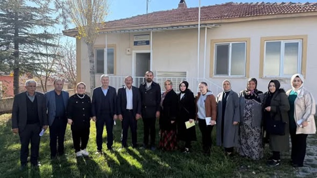AK PARTİ MERKEZ İLÇE TEŞKİLATI  KÖY ZİYARETLERİNİ SÜRDÜRÜYOR
