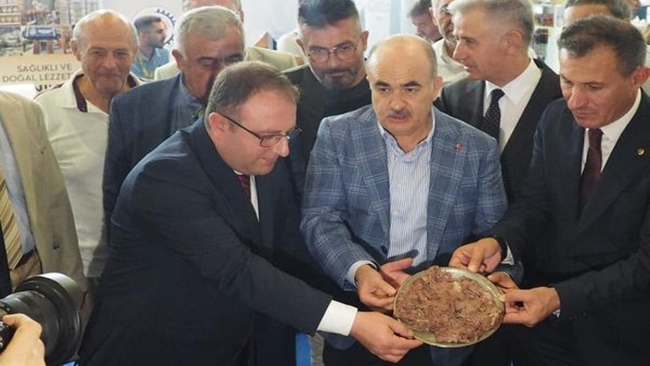 Ä°SKÄ°LÄ°P DOLMASI YÃ–REX FUARINDA YILDIZLAÅžTI