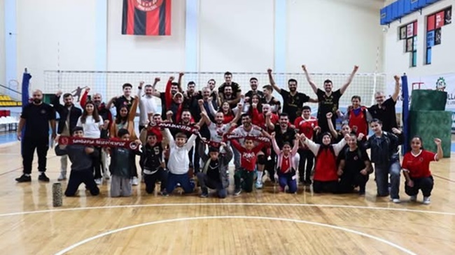 EFELER, ADANA’YA SET VERMEDİ