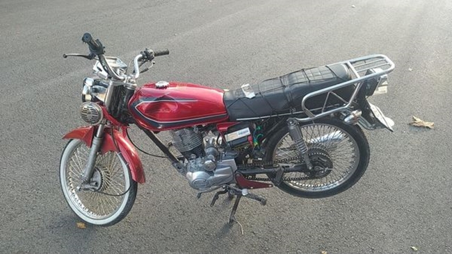 MOTOSÄ°KLET TÄ°CARÄ° ARAÃ‡LA Ã‡ARPIÅžTI