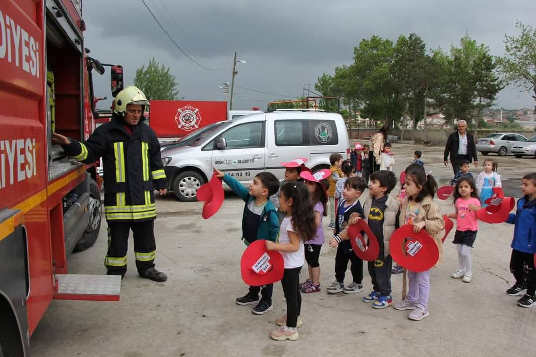 BAŞARILI İTFAİYECİ EMEKLİ OLDU