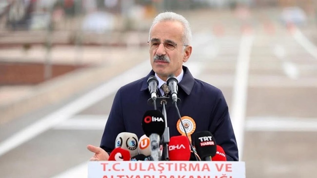 BAKANI URALOĞLU ŞANTİYEDE İŞÇİLERLE İFTAR YAPACAK!