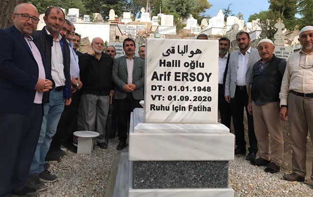 SAADETLÄ°LER ERSOYâ€™U ANDI
