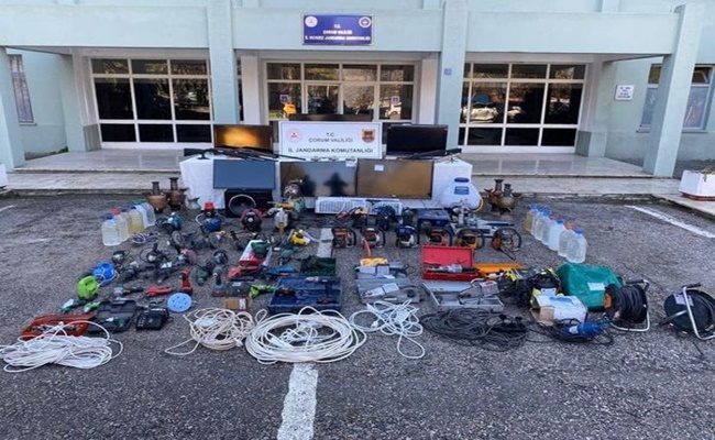 BAÄž HIRSIZLARI YAKALANDI