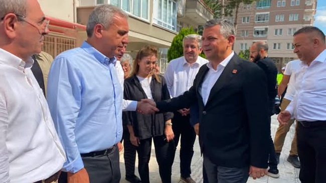ÖZGÜR ÖZEL, TAZİYE İÇİN ÇORUM’A GELDİ