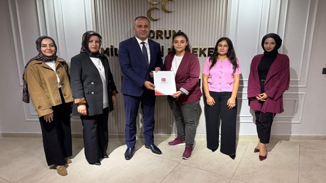 MHP’DE BAŞKAN DEĞİŞTİ