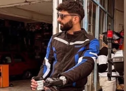 MOTOSİKLET KAZASI GEÇİREN  GENÇ HAYATINI KAYBETTİ