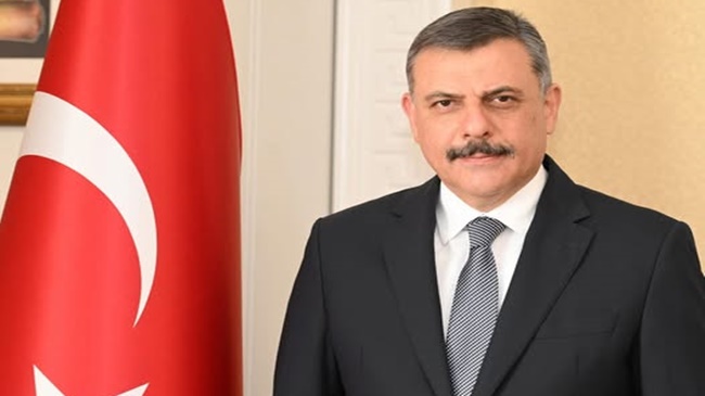 BAKAN ÇİFTÇİ, ÇORUM'UN  FAHRİ HEMŞEHRİSİ OLDU