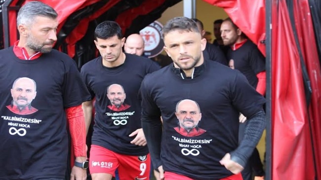 ÇORUM FK’DAN NİHAT HOCAYA VEFA!
