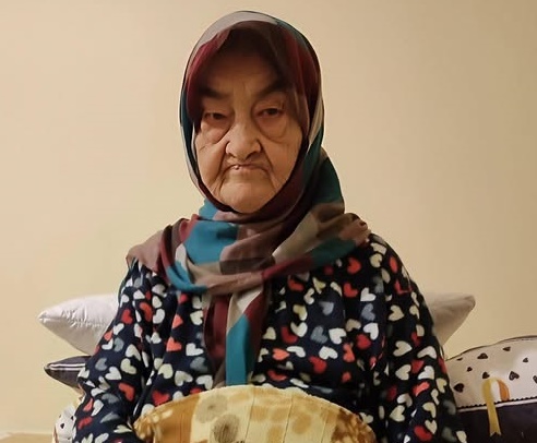 AYŞE AKSUNGUR VEFAT ETTİ
