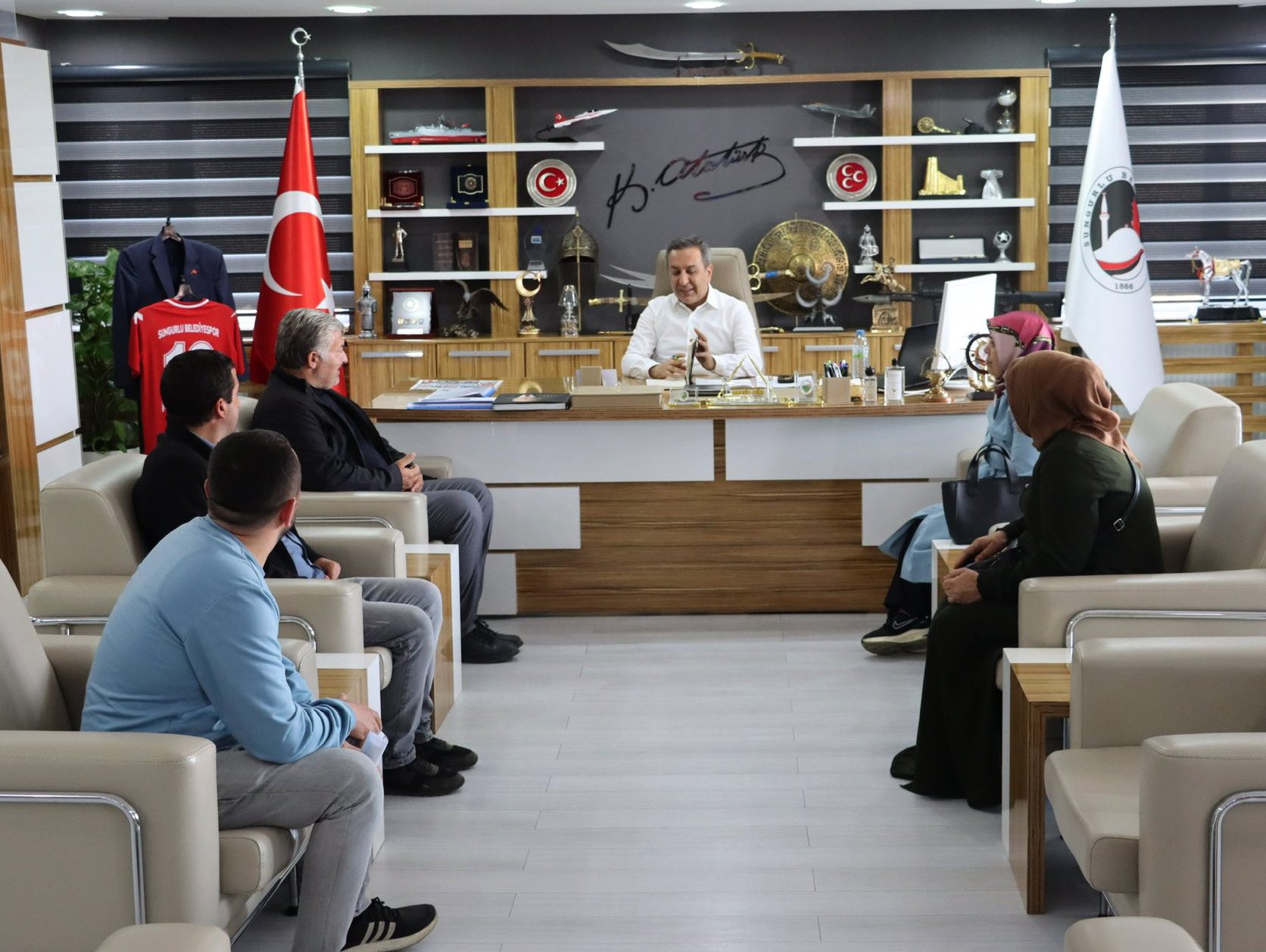 DERE, SUNGURLULULARA DERMAN OLUYOR