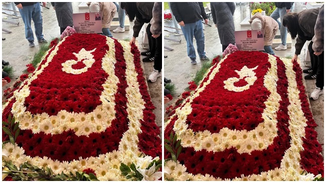 ŞEHİDİN KABRİNDE YÜREKLERİ ISITAN AN 