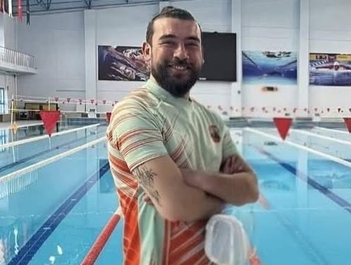 BEDEN EĞİTİMİ ÖĞRETMENİ  GENÇ YAŞTA HAYATINI KAYBETTİ