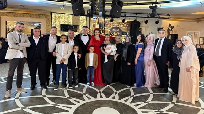 ZİYA BEYAZ KIZINI EVLENDİRDİ